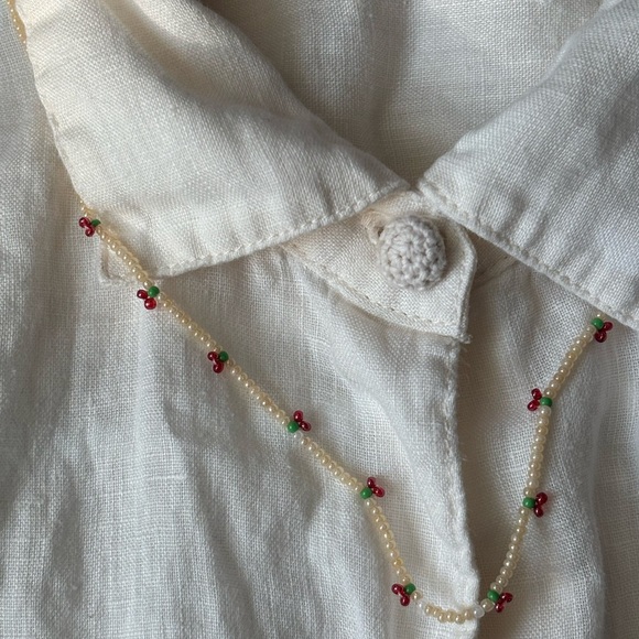 Elegant Pearl and Bead Necklace - Picture 3 of 7